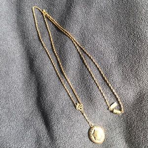 1928 Gold locket and Y chain